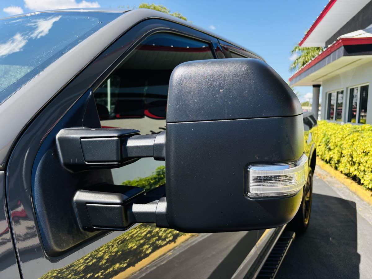 2020 Ford F-150 XLT photo 5