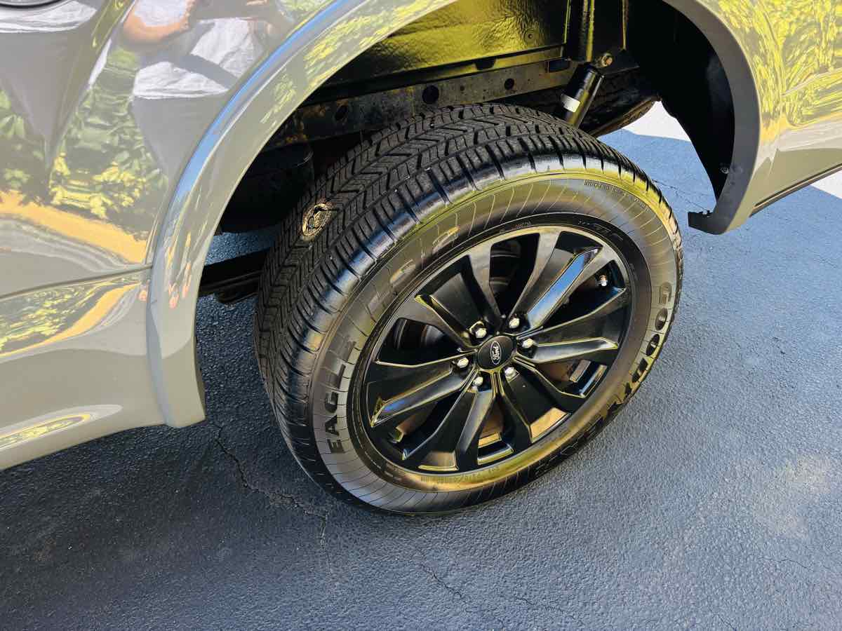 2020 Ford F-150 XLT photo 6