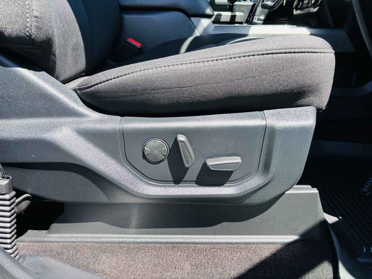 2020 Ford F-150 XLT photo 13