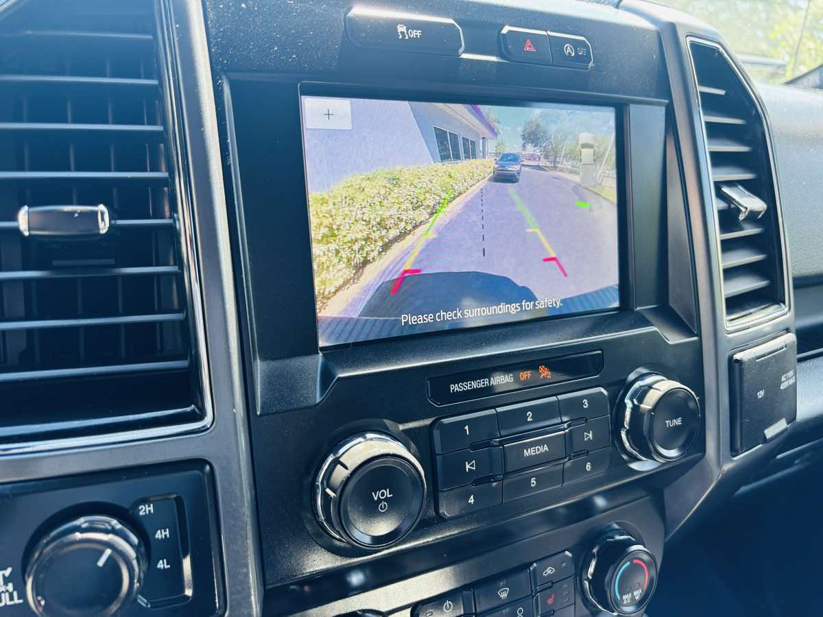 2020 Ford F-150 XLT photo 25