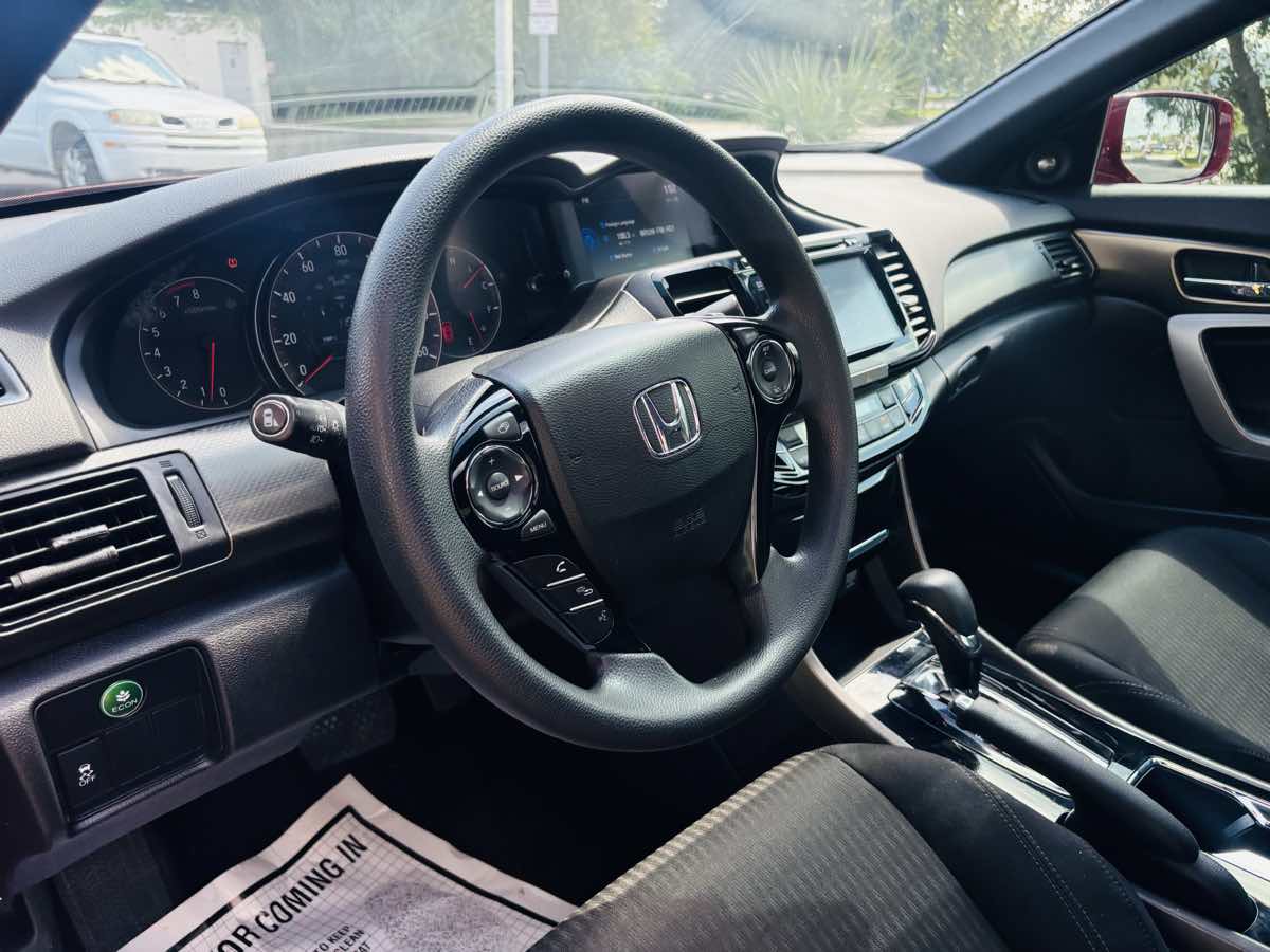 2016 Honda Accord EX photo 19