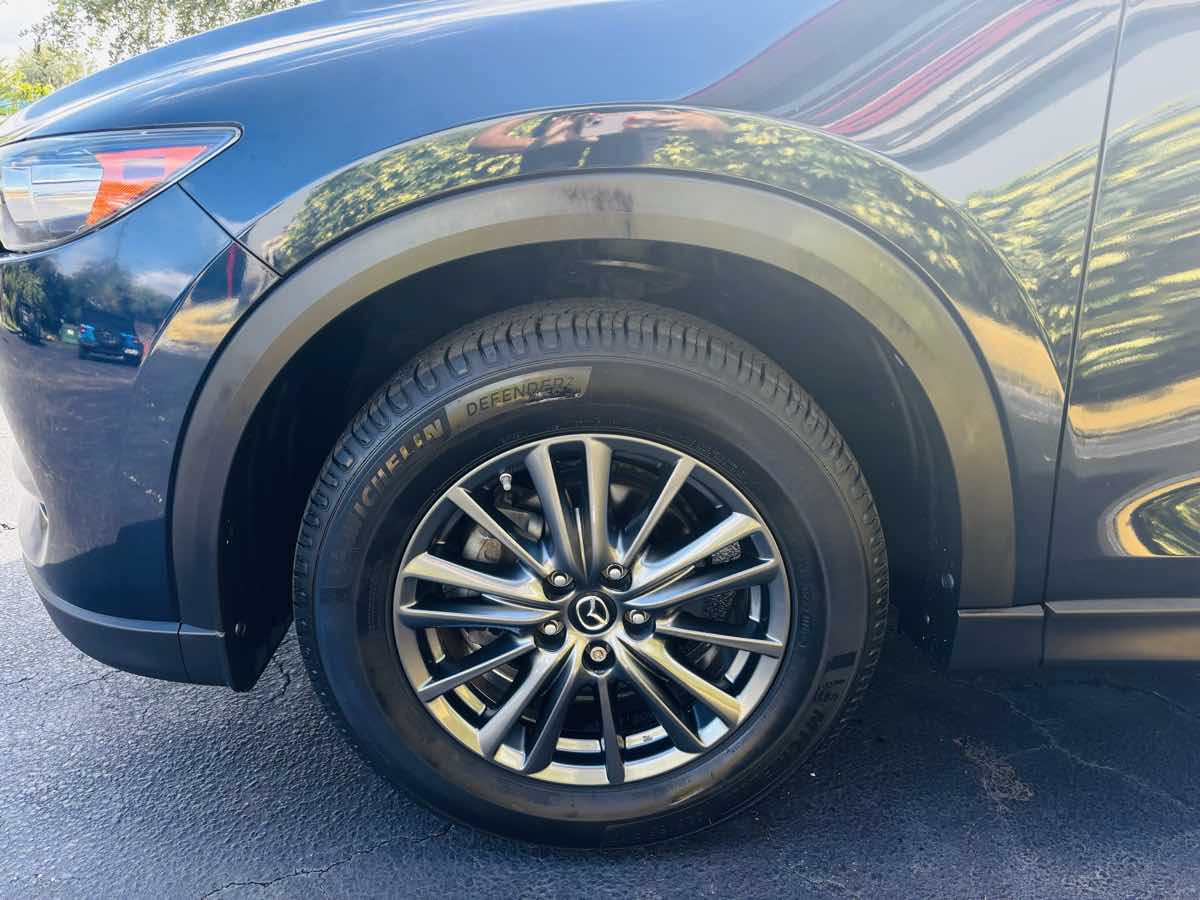 2019 Mazda CX-5 Touring photo 4