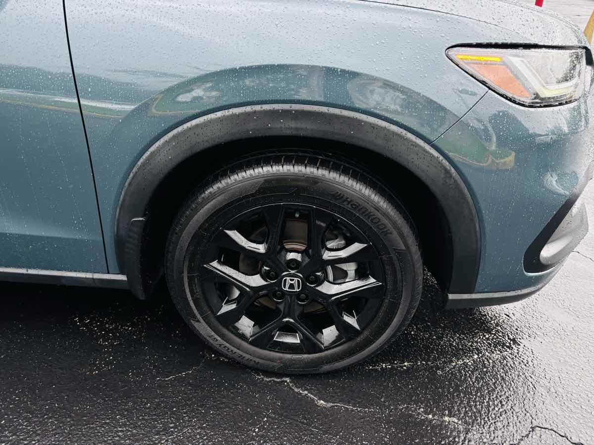 2023 Honda HR-V Sport photo 2