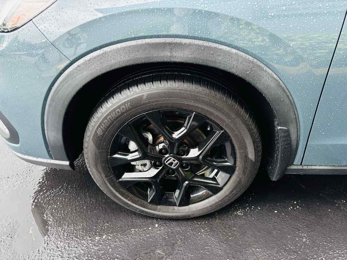 2023 Honda HR-V Sport photo 3
