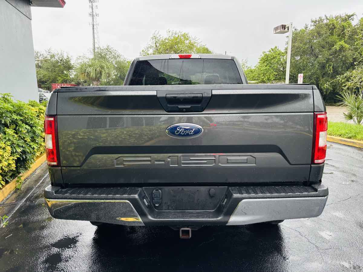 2018 Ford F-150 XLT photo 7