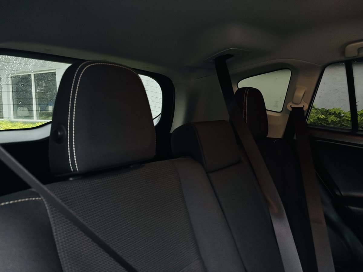 2018 Toyota RAV4 Adventure XLE photo 14