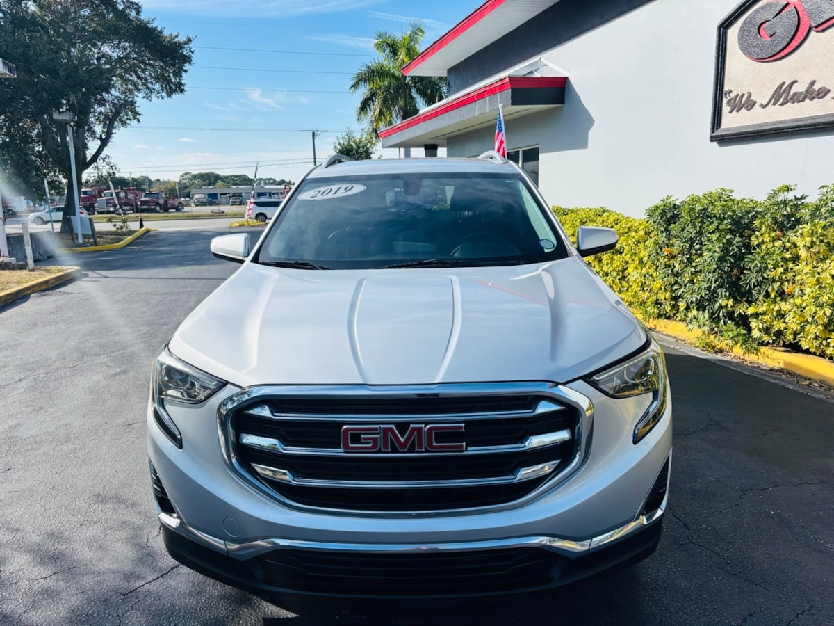 2019 Gmc Terrain SLT photo 2