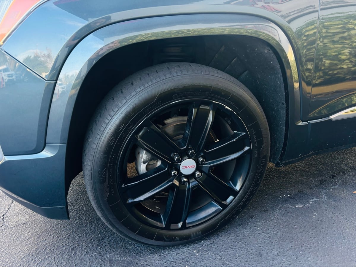 2019 Gmc Acadia Denali photo 3