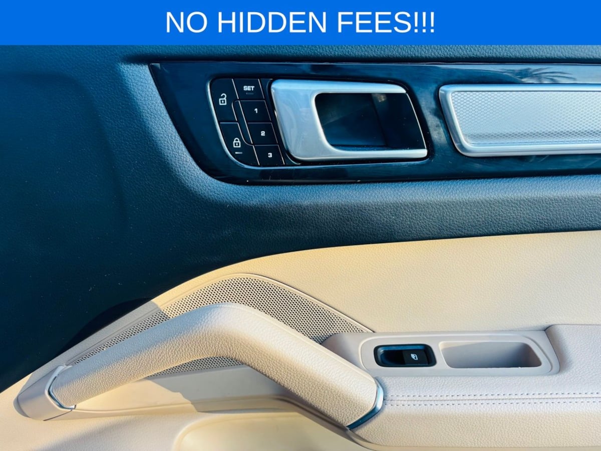 2022 Porsche Cayenne Platinum Edition - Photo 13
