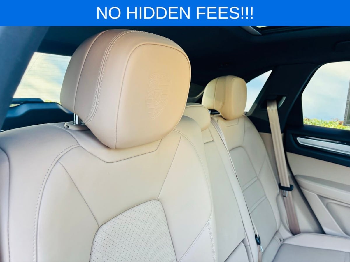2022 Porsche Cayenne Platinum Edition - Photo 16