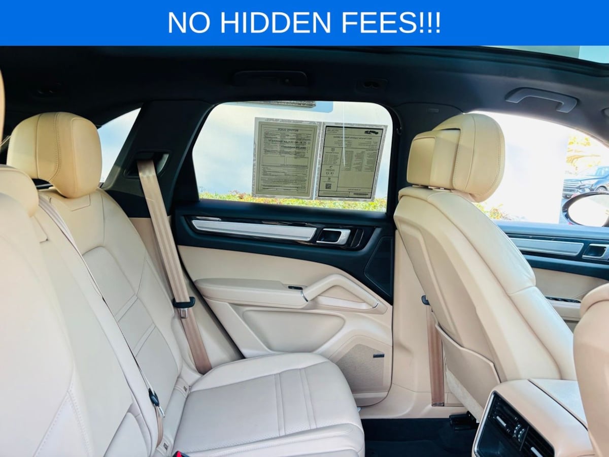 2022 Porsche Cayenne Platinum Edition - Photo 17