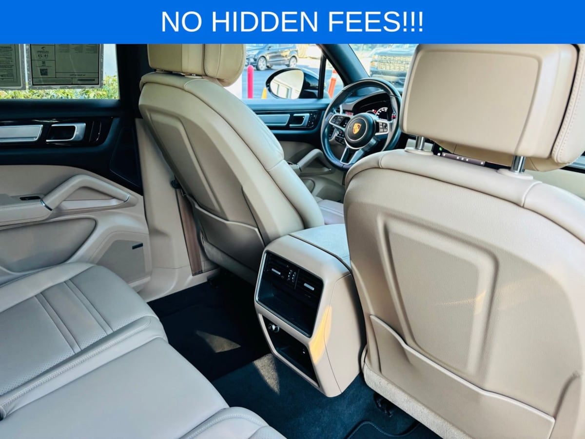 2022 Porsche Cayenne Platinum Edition - Photo 20