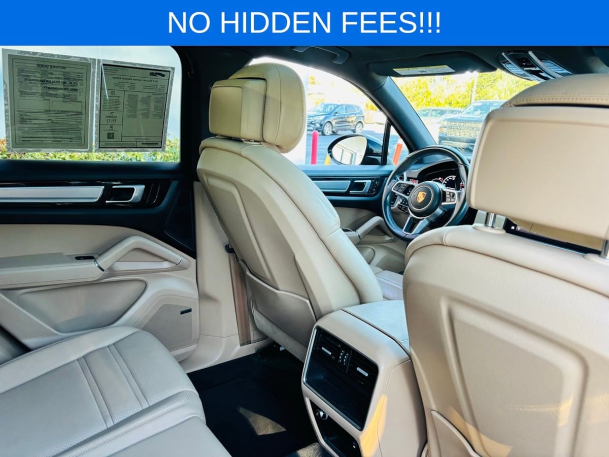 2022 Porsche Cayenne Platinum Edition - Photo 23