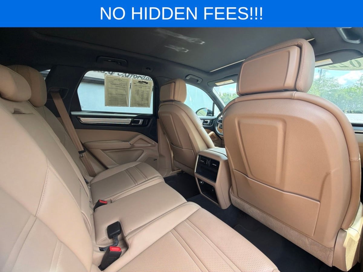 2022 Porsche Cayenne Platinum Edition - Photo 40