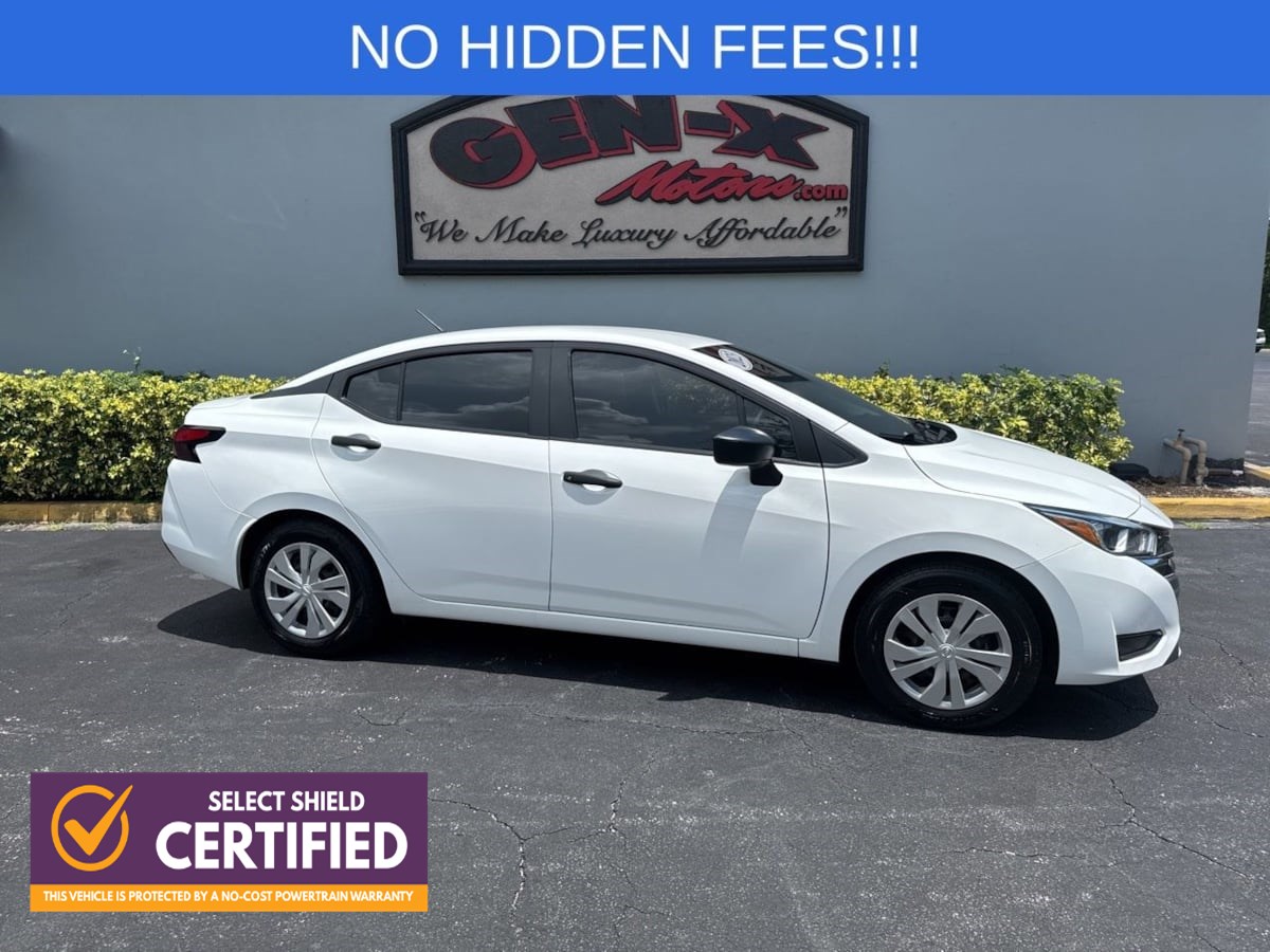 2023 Nissan Versa 1.6 S CVT's photo