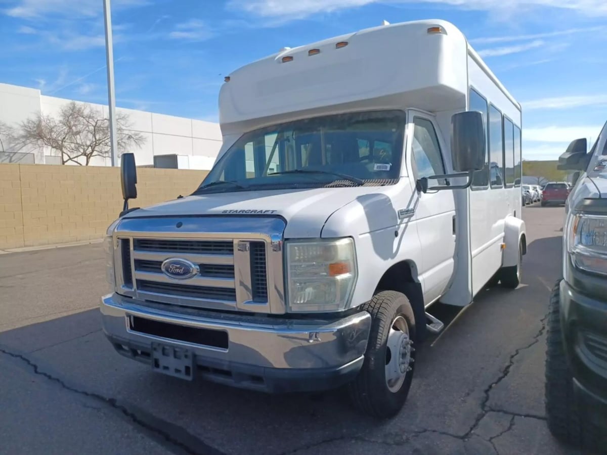 2017 Ford E-Series Cutaway