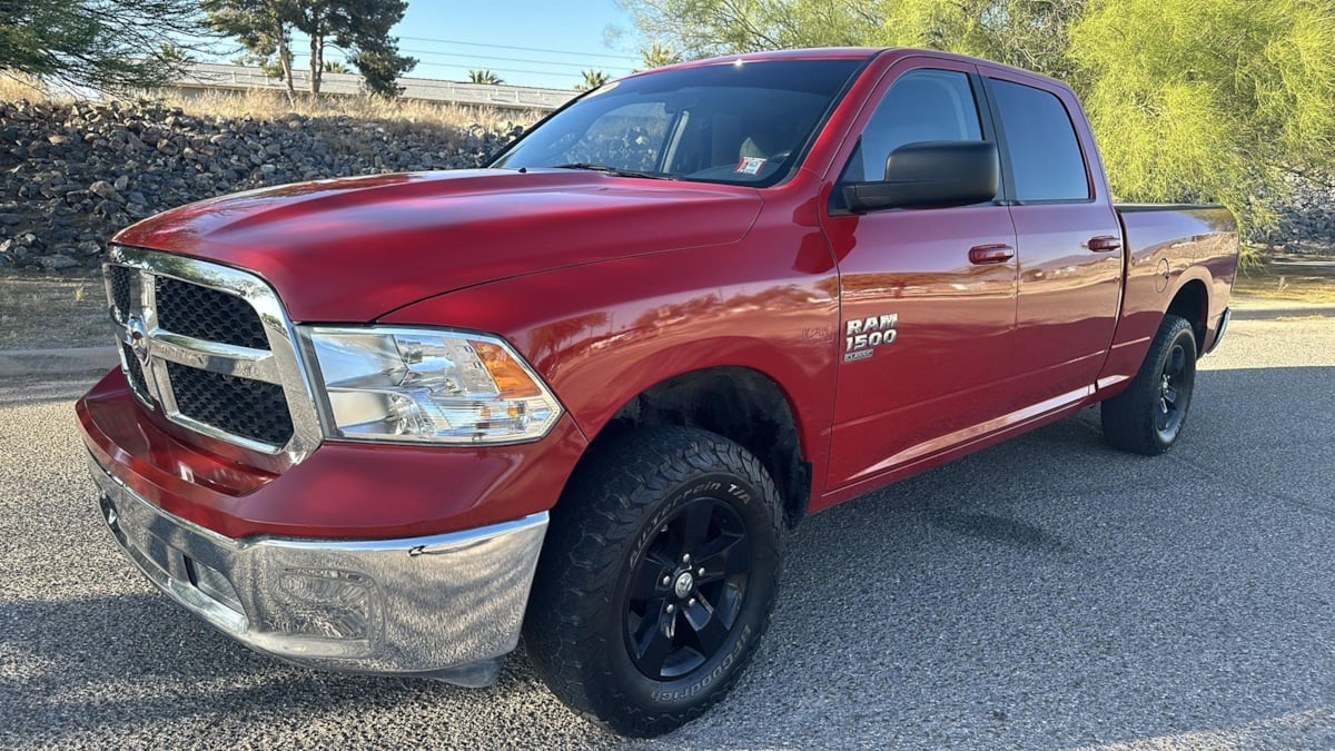 2019 Ram 1500 Classic SLT