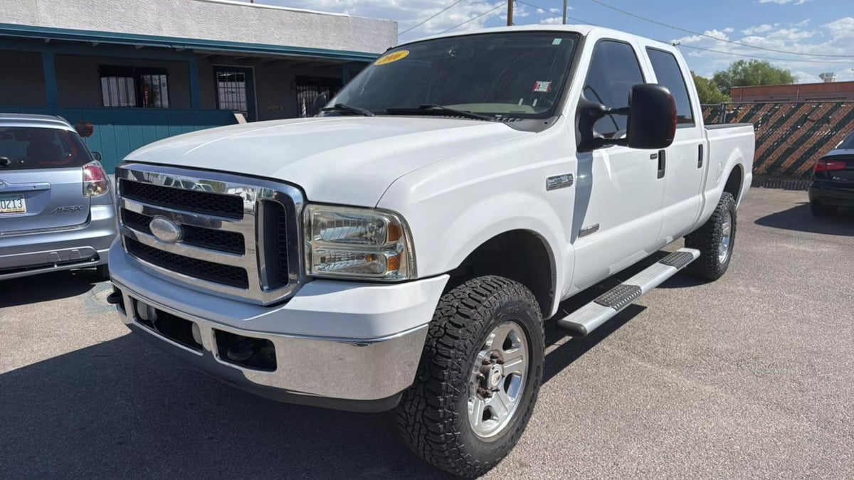 2006 Ford Super Duty F-350 SRW XL