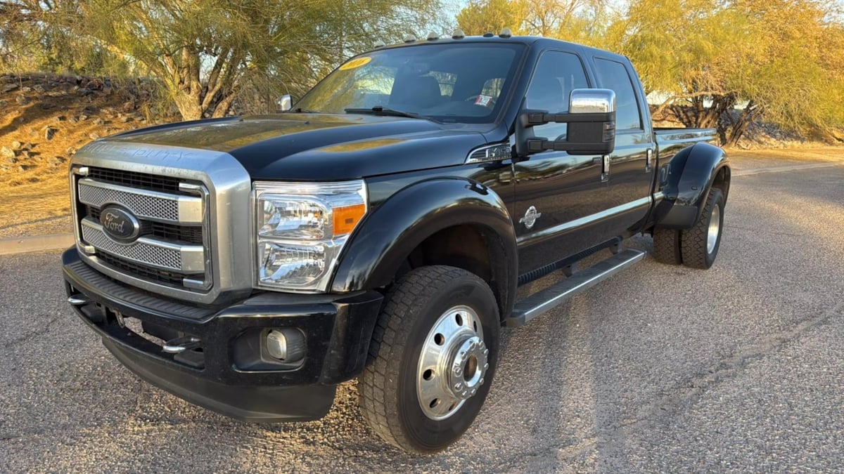 2016 Ford Super Duty F-450 DRW Platinum