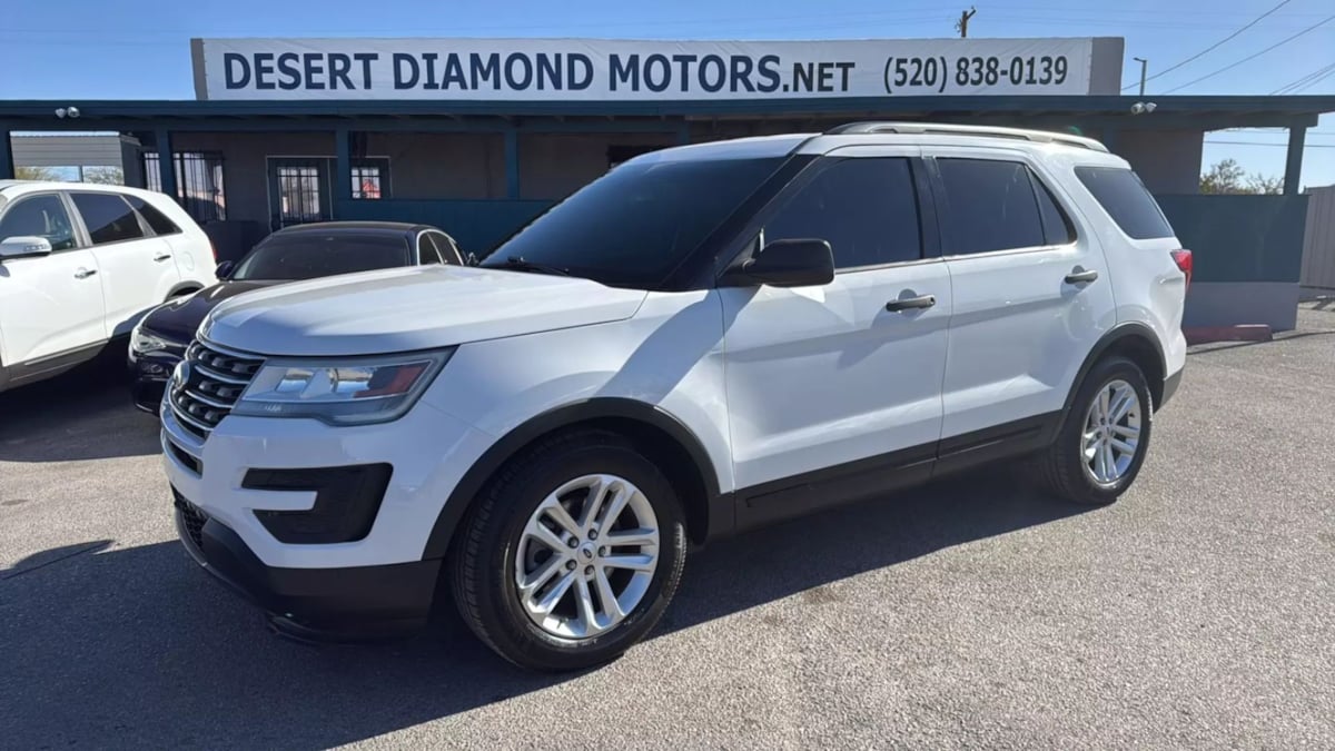 2017 Ford Explorer Base