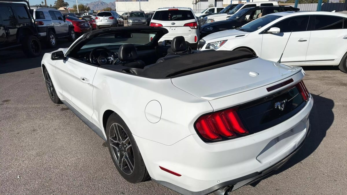 2018 Ford Mustang EcoBoost Premium Convertible photo 5