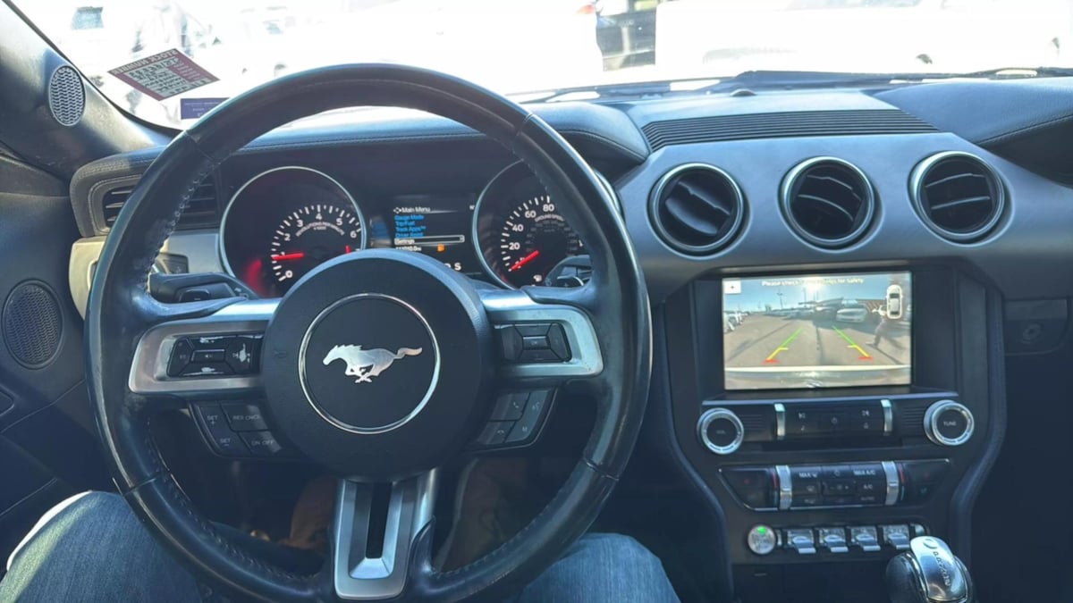 2018 Ford Mustang EcoBoost Premium Convertible photo 22