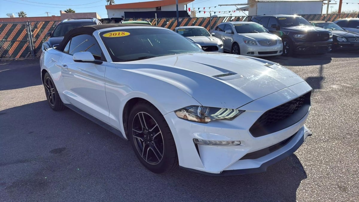 2018 Ford Mustang EcoBoost Premium Convertible photo 29