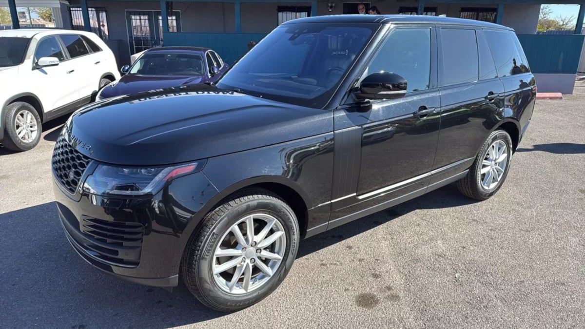 2020 Land Rover Range Rover photo 2