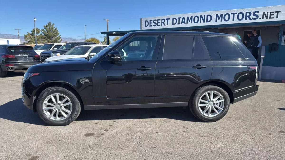 2020 Land Rover Range Rover photo 3