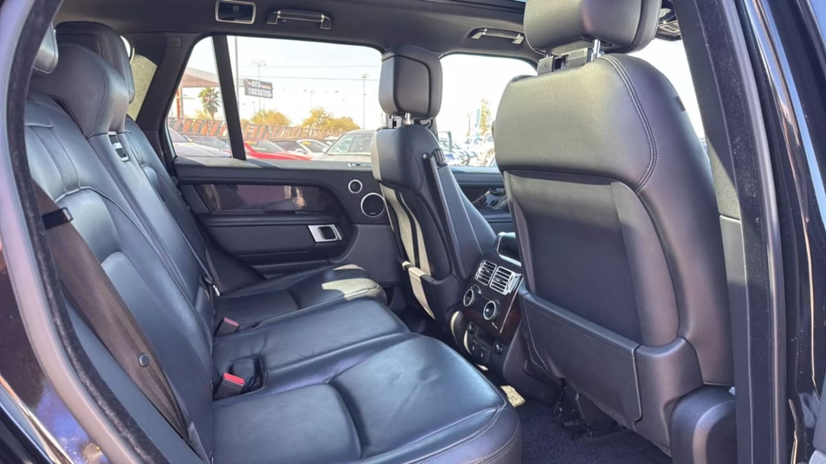 2020 Land Rover Range Rover photo 15