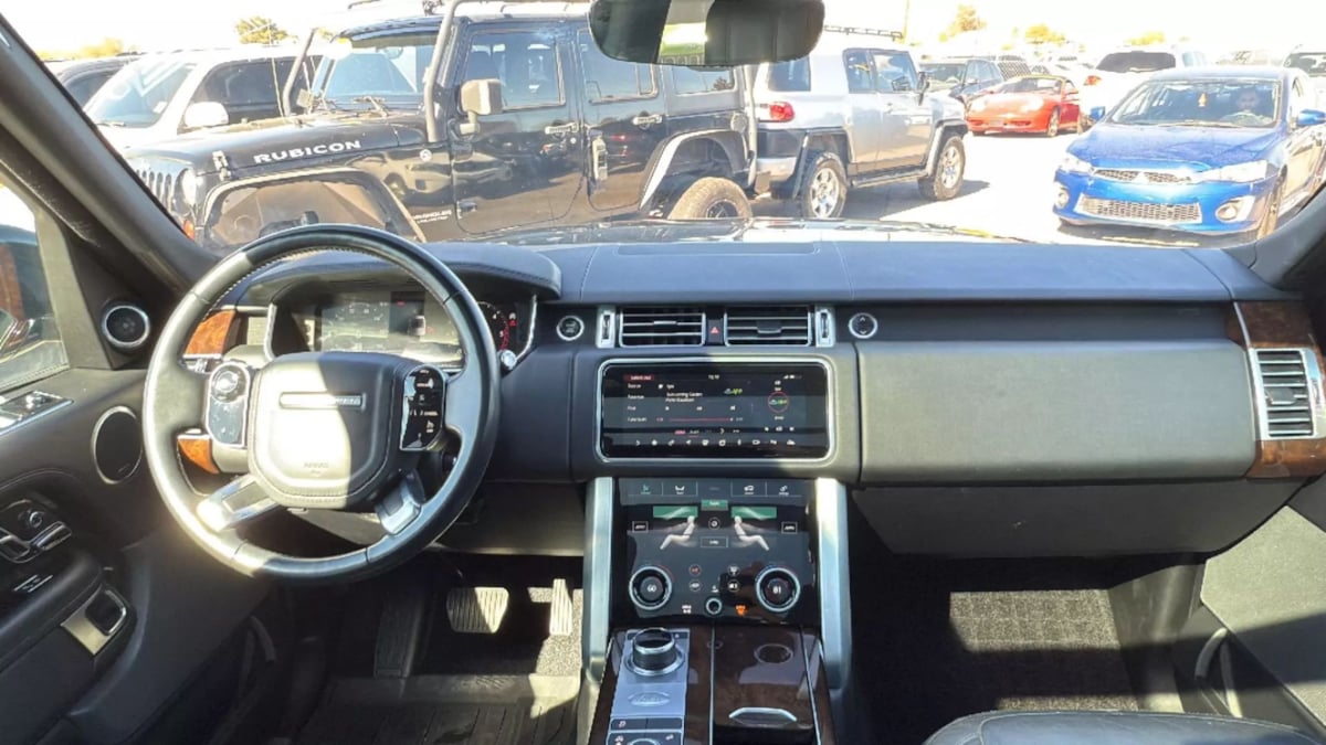 2020 Land Rover Range Rover photo 19