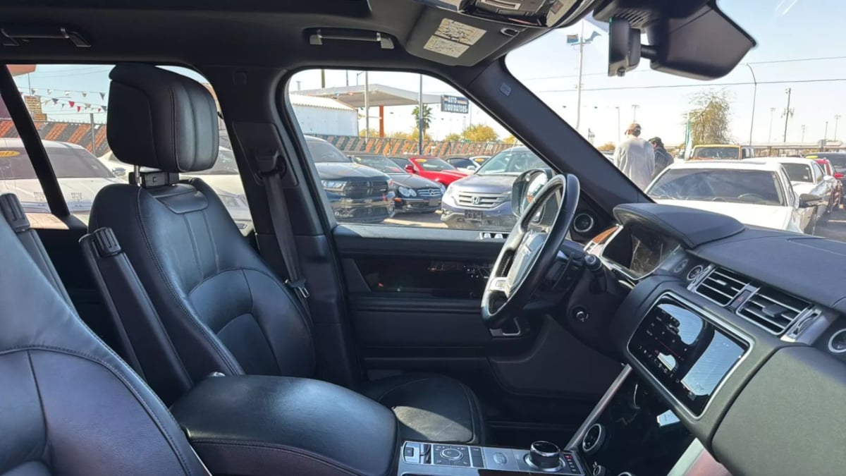 2020 Land Rover Range Rover photo 22