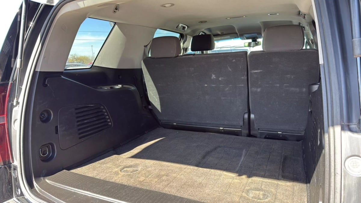 2019 Chevrolet Tahoe LS photo 7