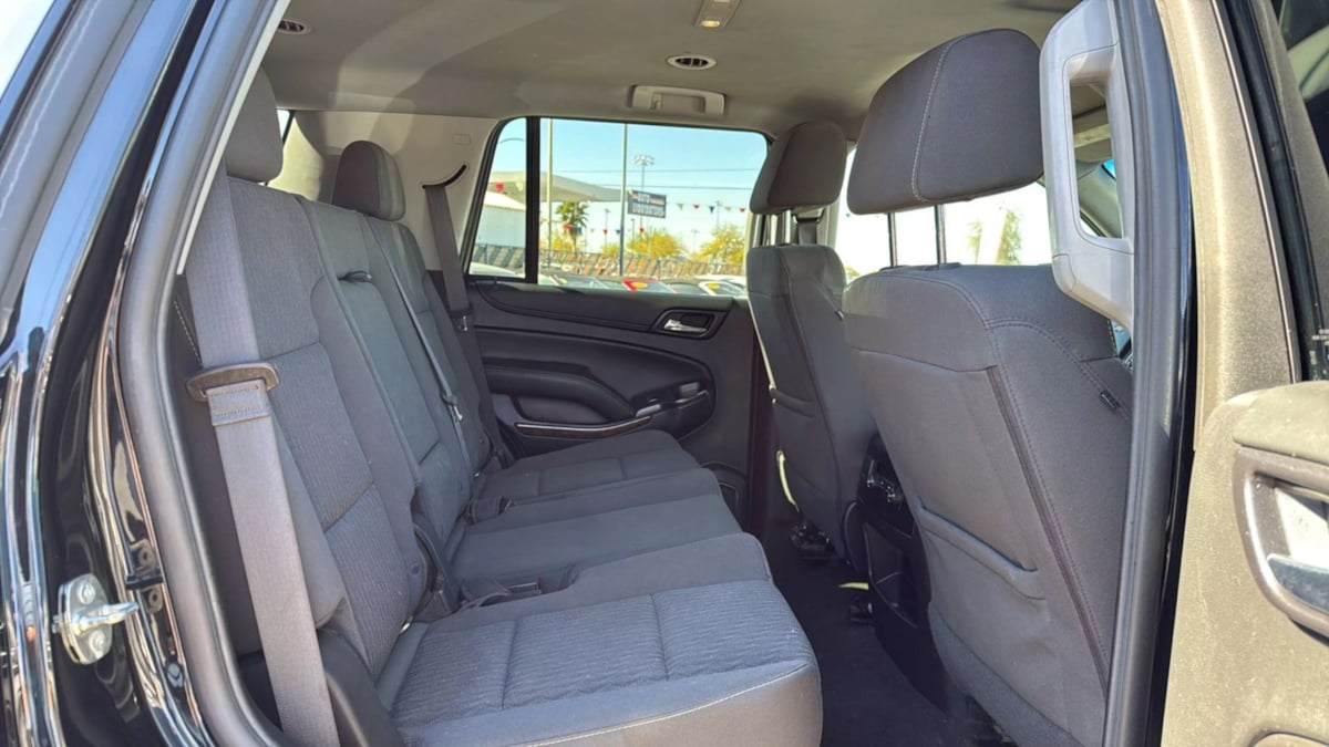 2019 Chevrolet Tahoe LS photo 14