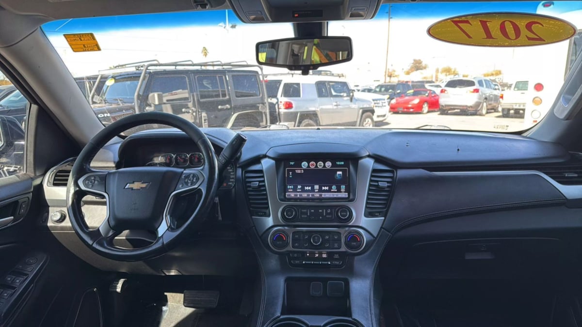 2019 Chevrolet Tahoe LS photo 16