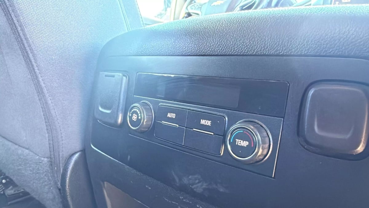 2019 Chevrolet Tahoe LS photo 17