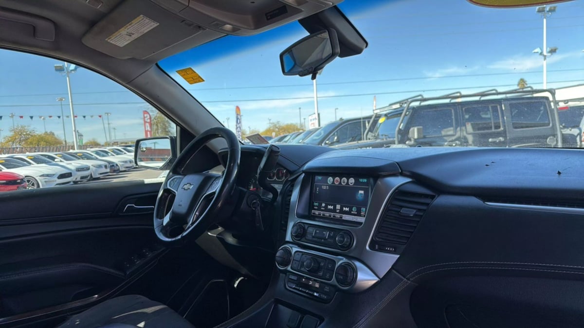 2019 Chevrolet Tahoe LS photo 19