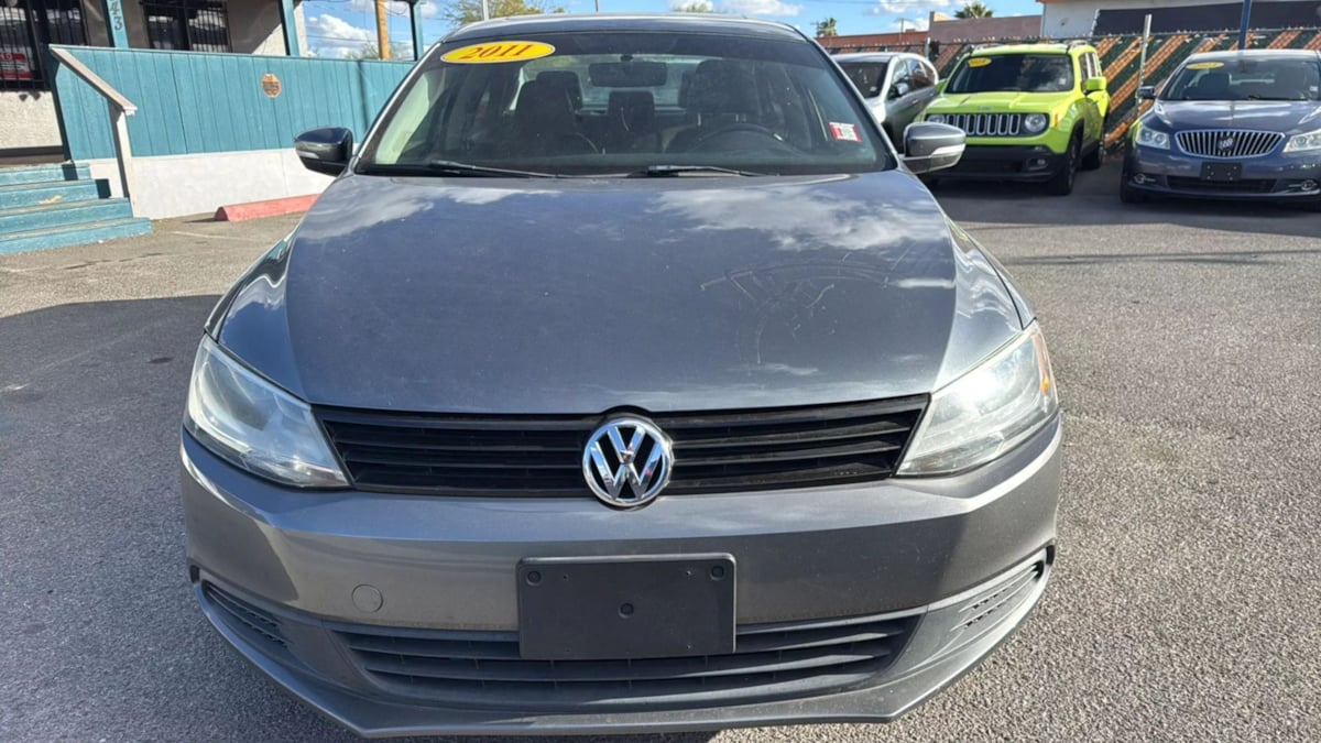 2011 Volkswagen Jetta TDI photo 24