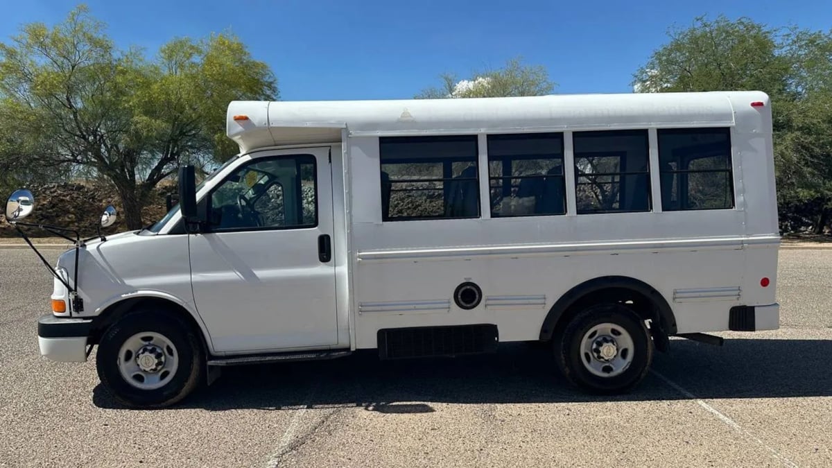 2012 Chevrolet Express G3500 - Photo 8