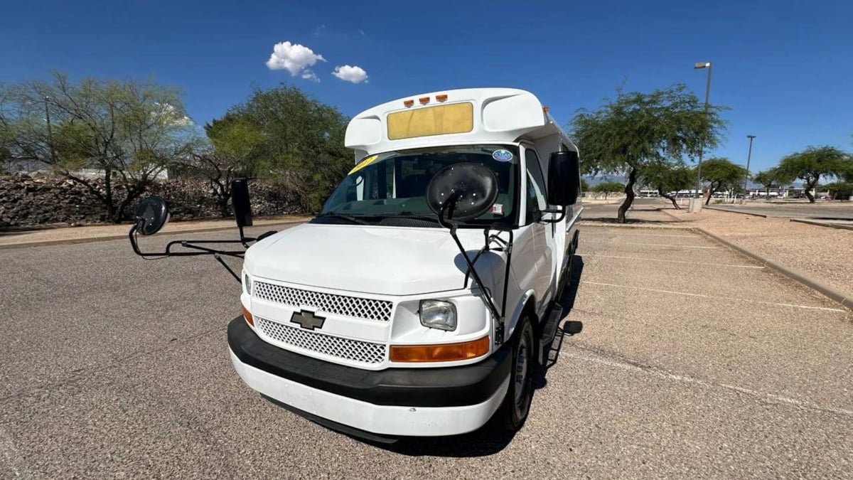 2012 Chevrolet Express G3500 - Photo 10