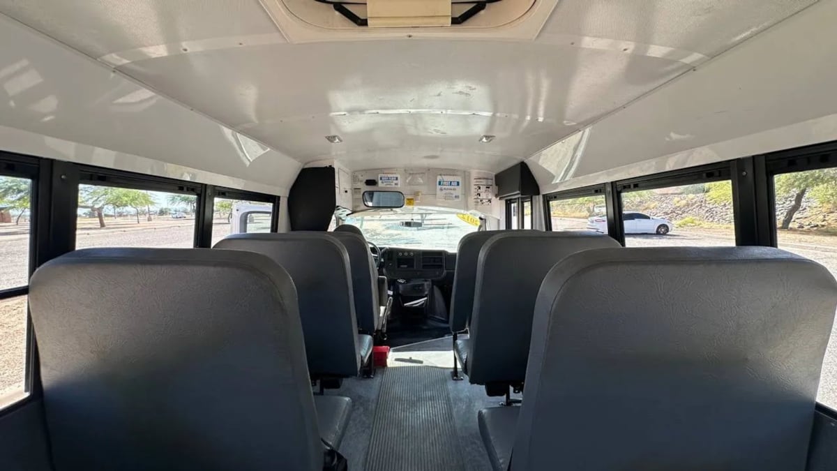 2012 Chevrolet Express G3500 - Photo 31