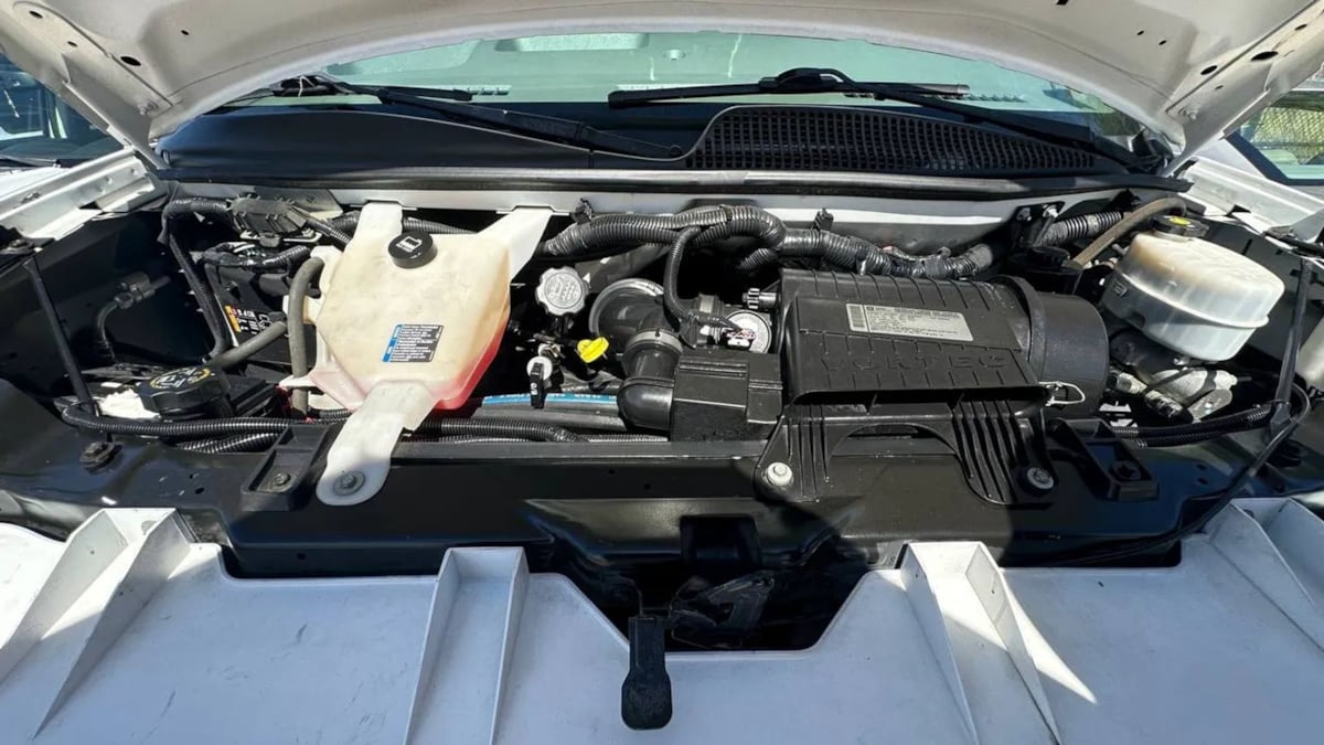 2012 Chevrolet Express G3500 - Photo 35