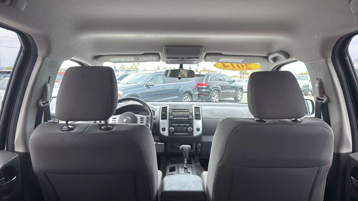 2014 Nissan Xterra Base photo 9