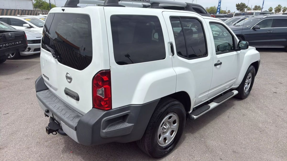 2014 Nissan Xterra Base photo 12