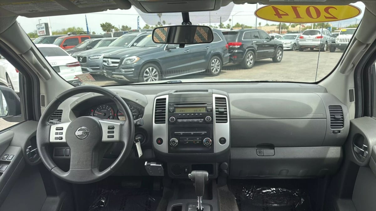 2014 Nissan Xterra Base photo 17