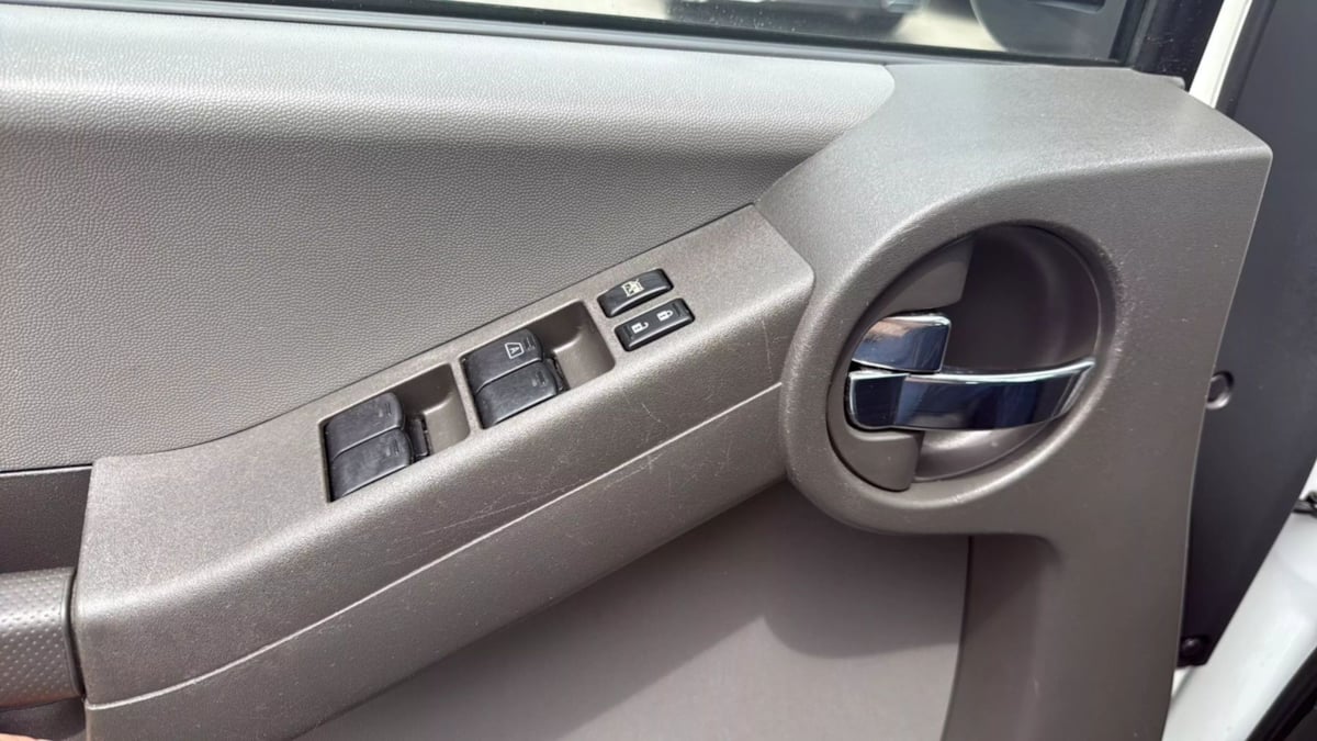 2014 Nissan Xterra Base photo 29
