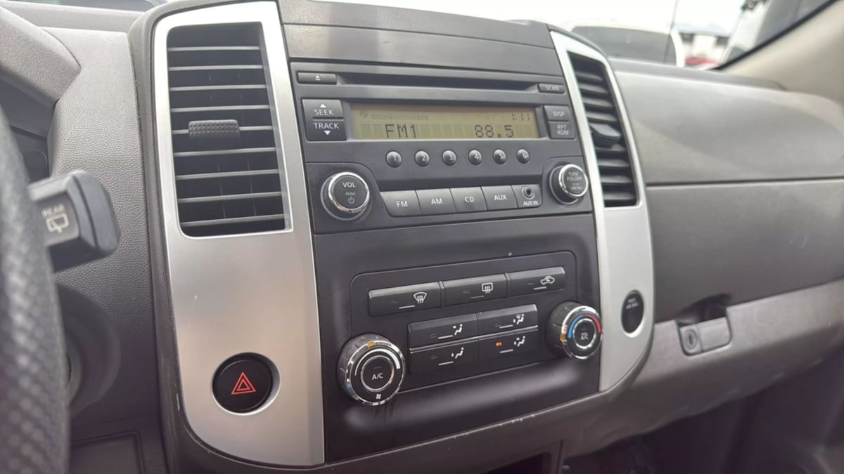 2014 Nissan Xterra Base photo 31