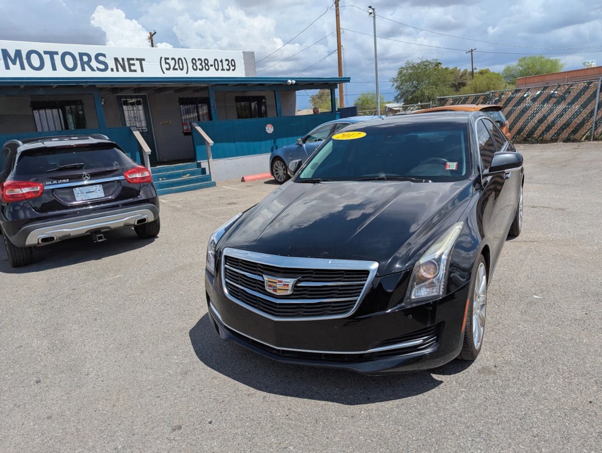 2017 Cadillac ATS Luxury photo 2
