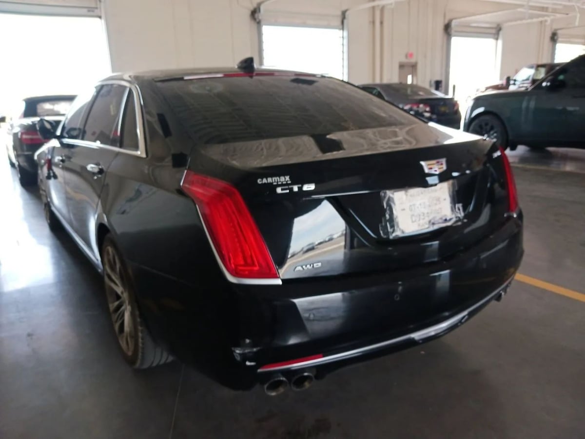 2016 Cadillac CT6 Platinum photo 3