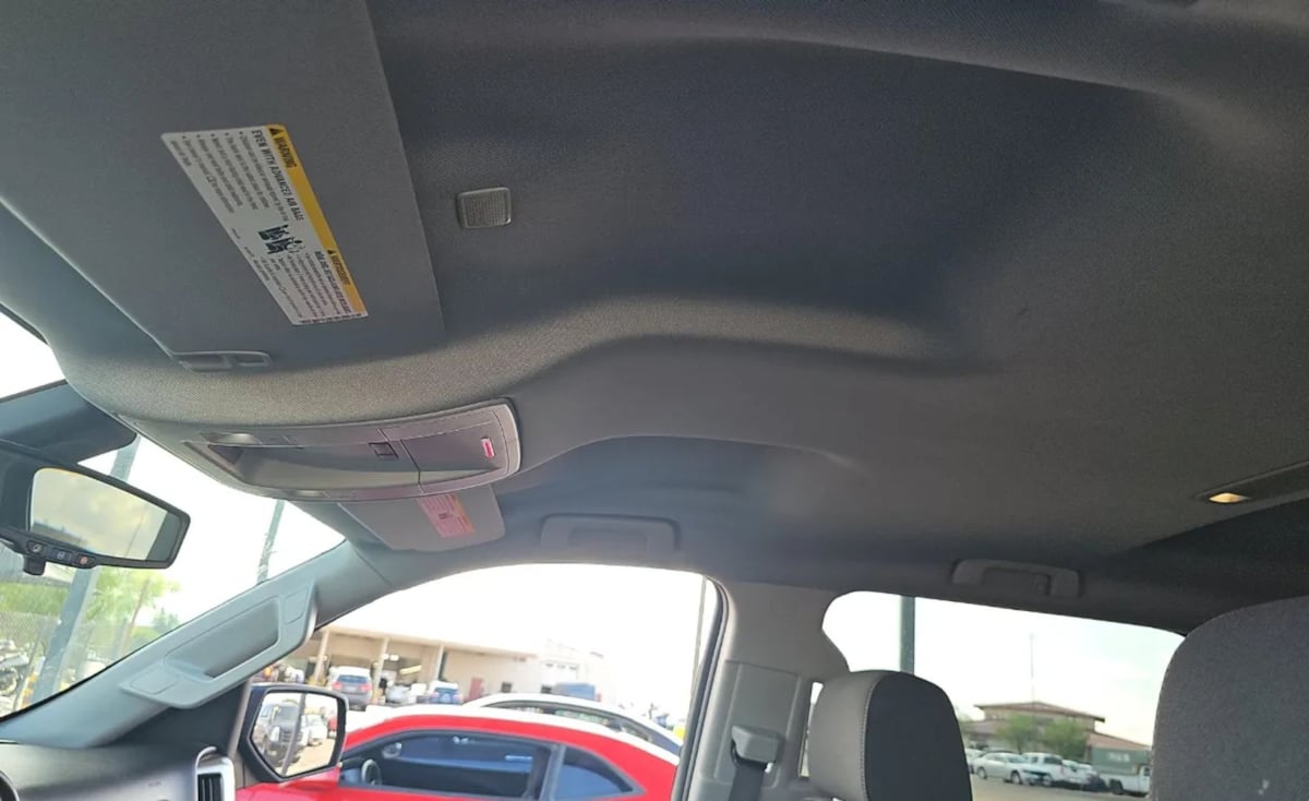 2018 Chevrolet Silverado 1500 LT photo 13